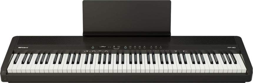 Roland FP-40 BK Stagepiano – Frontansicht mit Notenpult