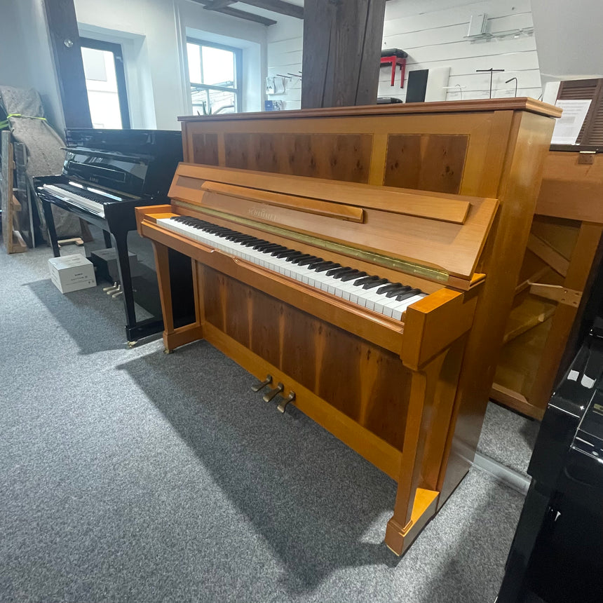 W.SCHIMMEL Klavier 120 J Kirsch-Eibe mattglanz Occasion Bj. 1990, Bestzustand mit Renner Mechanik (gebraucht) - Musik-Ebert Gmbh