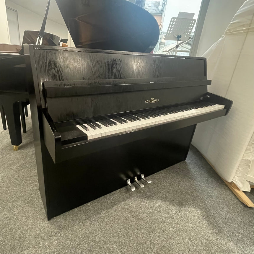 W.Schimmel Klavier 112/5 schwarz matt/Chrom Occasion Bj. 1980, sehr guter Zustand Renner Mechanik (gebraucht) - Musik-Ebert Gmbh
