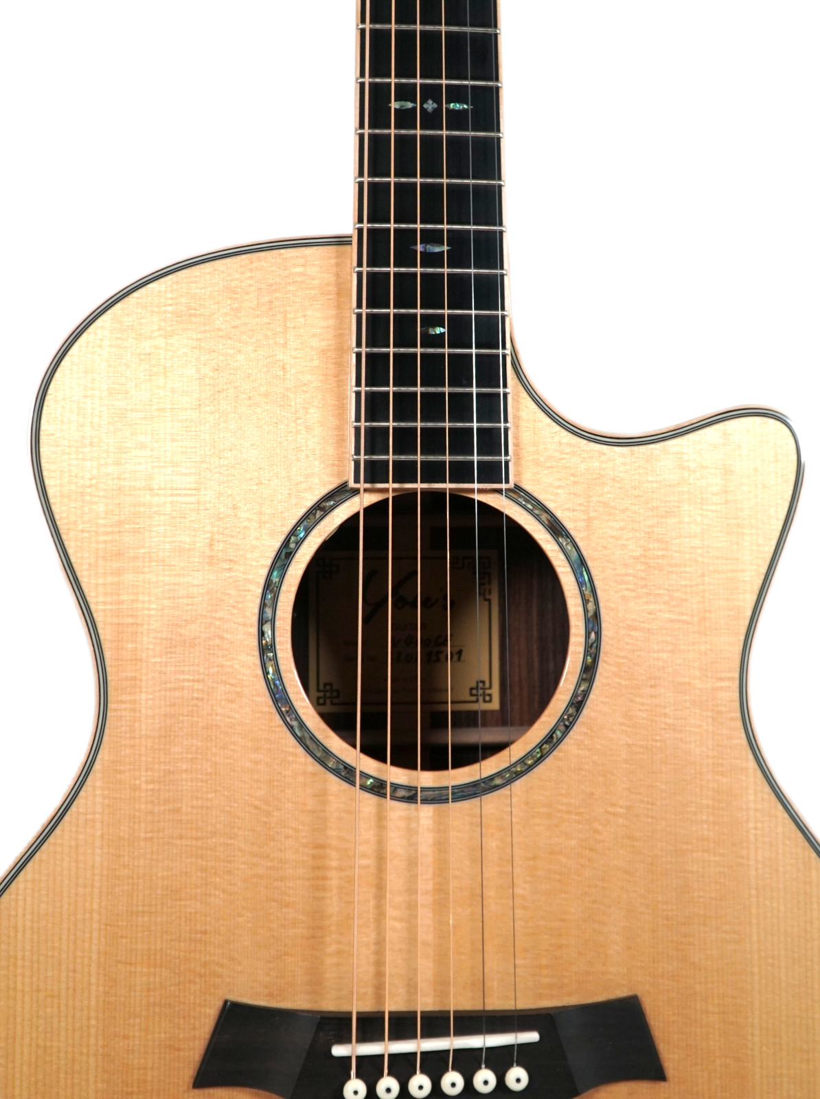 You's Guitars Grand Auditorium Fichte V400CE + Tasche - Musik-Ebert Gmbh