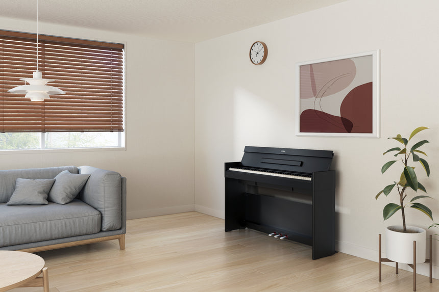 Yamaha YDP-S56 Schwarz – im Wohnraum