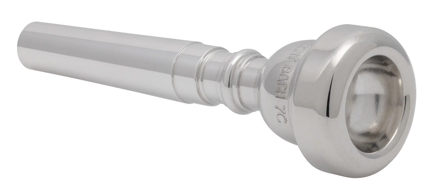 Embouchure de trompette Vincent Bach Classic 351 7C, argentée – vue de trois quarts de la cuvette et du bord