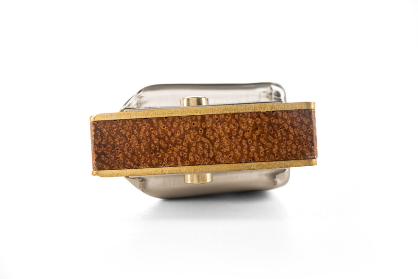 Hohner Blues Harp MS, braune Holzkanzelle und Metalldeckel – linke Stirnseite