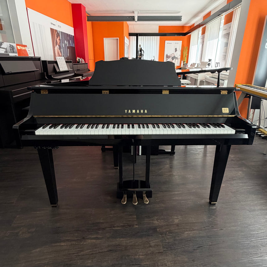 Yamaha Gran Touch GT 2 schwarz poliert Occasion Bj. 2011 (gebraucht) - Musik-Ebert Gmbh