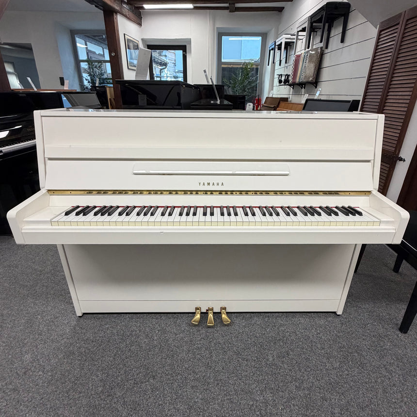 Yamaha Klavier M1JR Occasion – weiß poliert, Bj. 1986, Made in Japan (gebraucht)