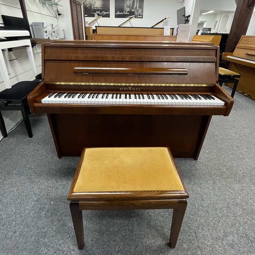 W. Schimmel Klavier Mod. 112/5 Nussbaum dunkel Occasion Bj. 1992, sehr guter Zustand mit Bank (gebraucht) - Musik-Ebert Gmbh