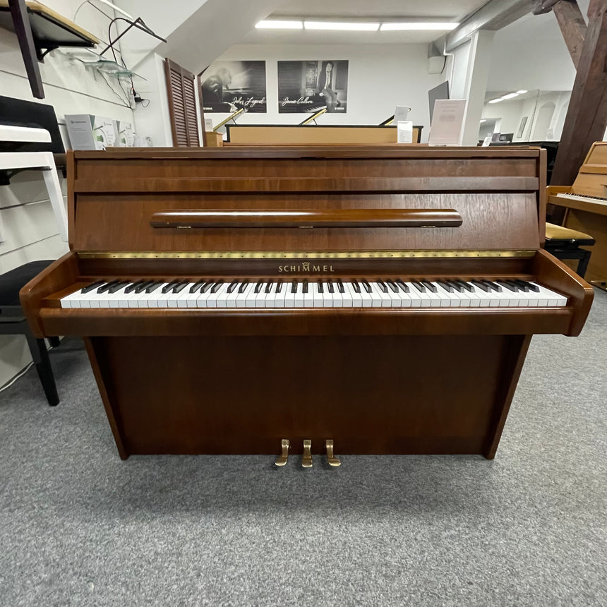 W. Schimmel Klavier Mod. 112/5 Nussbaum dunkel Occasion Bj. 1992, sehr guter Zustand mit Bank (gebraucht) - Musik-Ebert Gmbh
