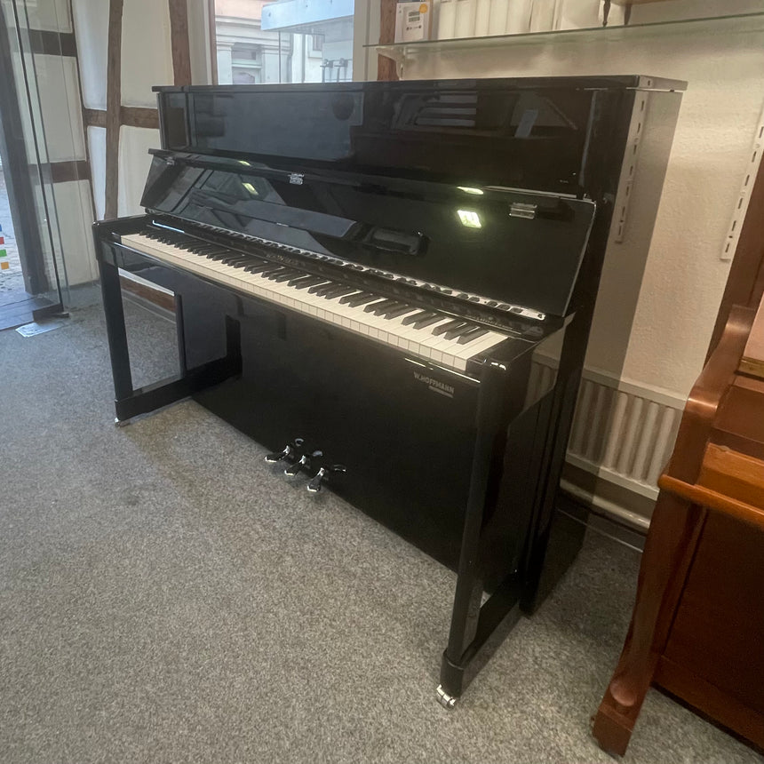 W.Hoffmann Klavier Mod. P-120 Occasion Bj. 2018, Bestzustand (gebraucht)