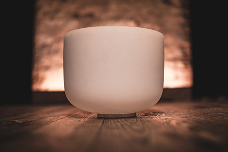 MEINL Sonic Energy CSB10F, blanc dépoli – sous un éclairage chaleureux