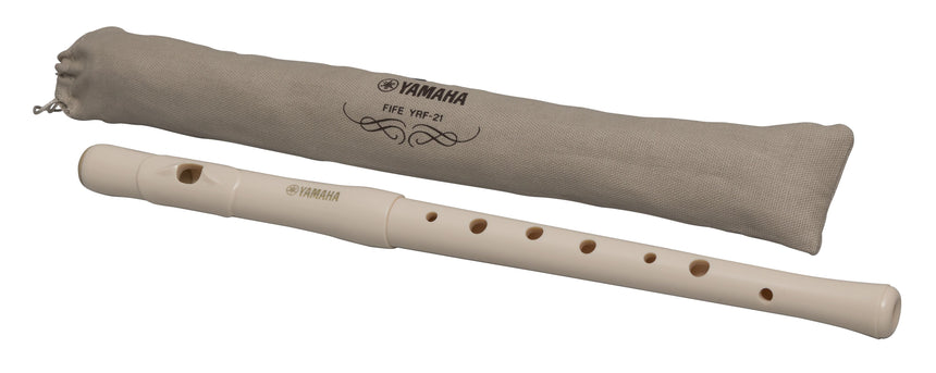 Yamaha YRF-21 Querpfeife, elfenbeinweiß – Instrument mit Yamaha-Etui