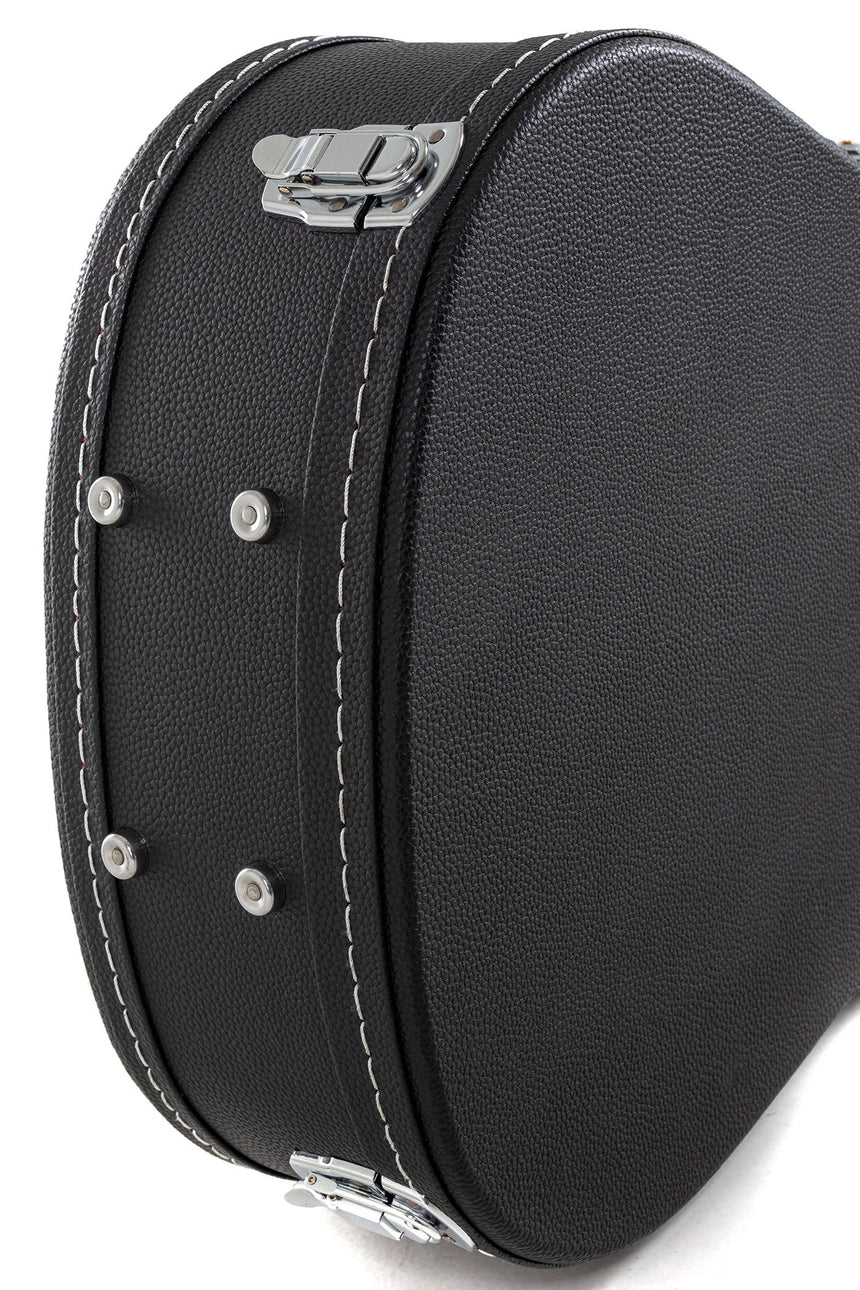 GEWA Flat Top Economy acoustic guitar case 523.110, black – outer edge and hardware detail