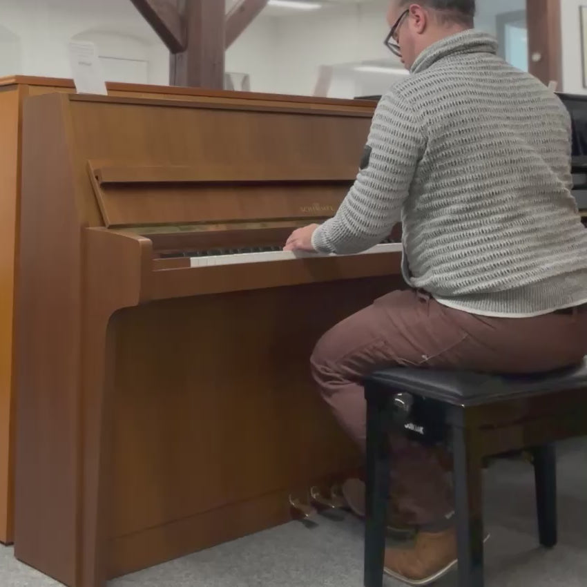 W.Schimmel Klavier 112/5 Occasion Nussbaum dunkel Bj. 1981 sehr guter Zustand (gebraucht)