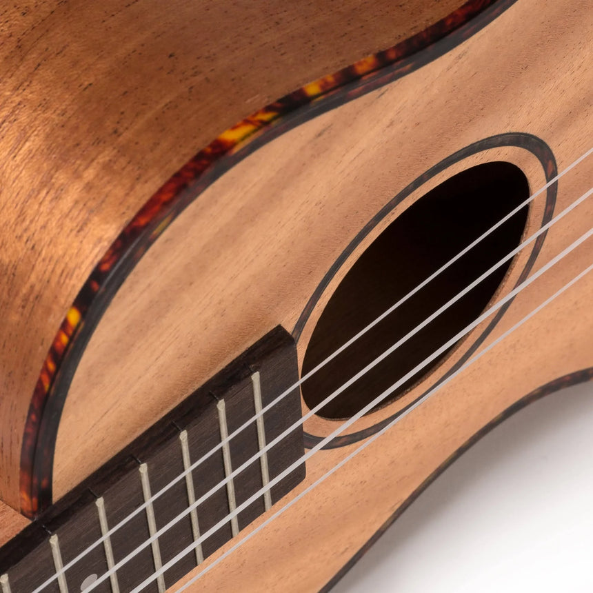 Cascha Tenorukulele furniert mit Tasche HH2048 - Musik-Ebert Gmbh